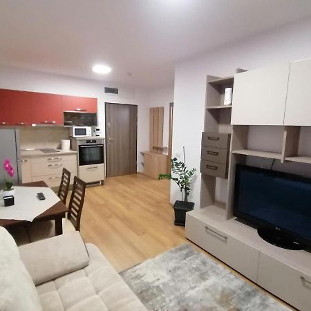 Apartman Sarah Daire Oradea Dış mekan fotoğraf