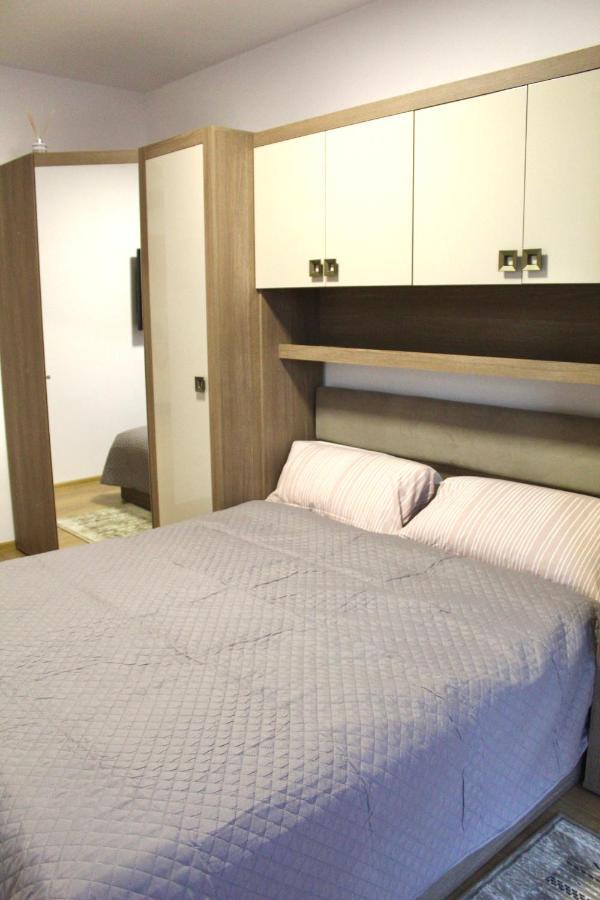 Apartman Sarah Daire Oradea Dış mekan fotoğraf