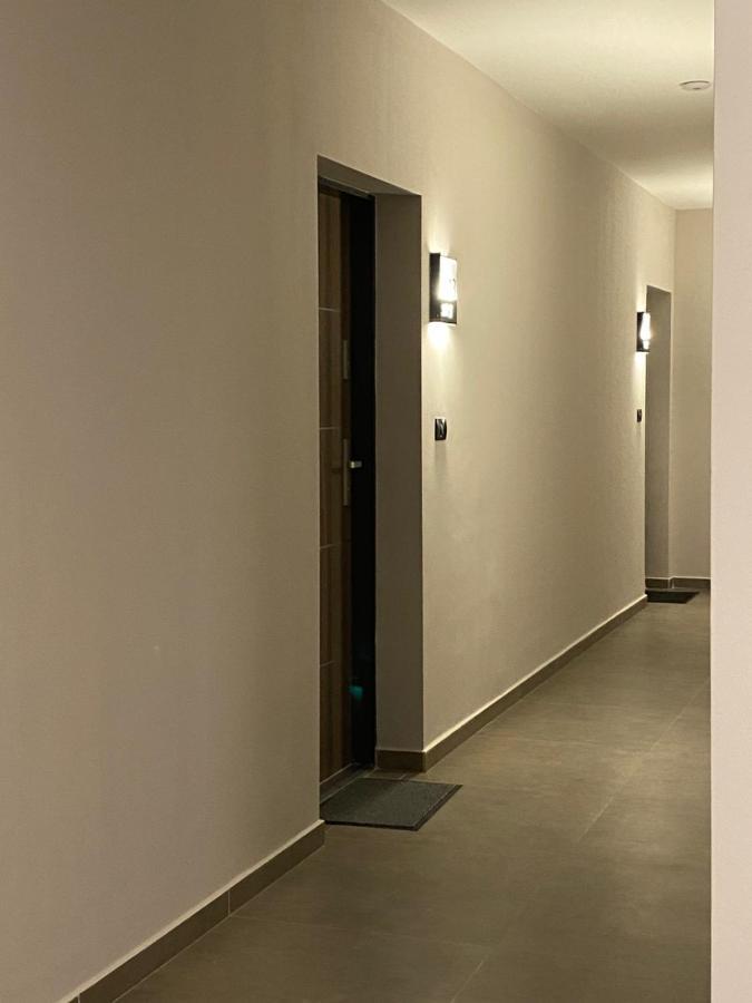 Apartman Sarah Daire Oradea Dış mekan fotoğraf