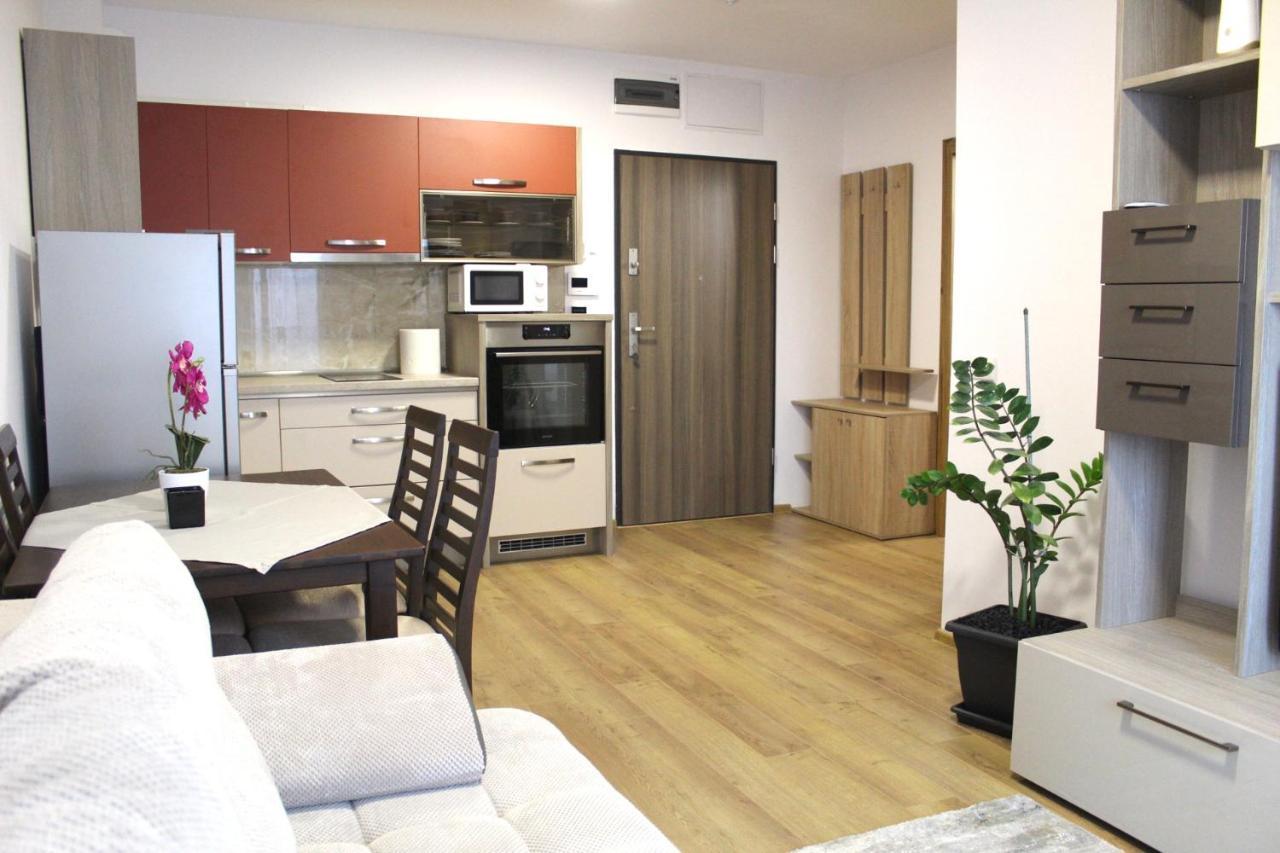 Apartman Sarah Daire Oradea Dış mekan fotoğraf